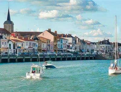 Visite des Sables d'Olonne à partir du Camping La Clé des Champs Luçon Vendée